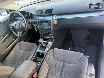 Predam Volkswagen Passat b6 - 17