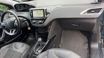 Peugeot 2008 1.2 PureTech 6/AT 81 KW - 110 HP - 17