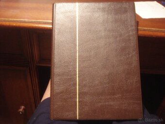 16 stranový album A4 + 600 rôznych známok NDR - 17