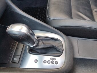VW Volkswagen Golf Cabrio 2.0TDI AUTOMAT, r.v.: 9/2012 - 17