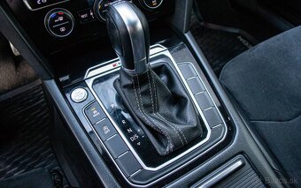 Volkswagen Arteon 2.0BiTDI R-Line 4motion DSG 4x4 176kW - 17
