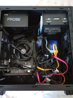 Nový, malý, herný počítač - 17