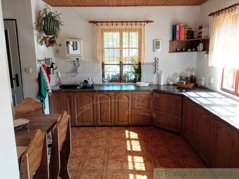 Veľká chalupa na slnečnom  pozemku s  jedinečným výhľadom - 17