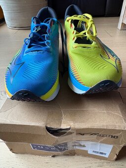 Pánske bežecké topánky Mizuno Wave Rebellion Pro - 17