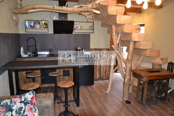 Na prenájom objekt so šiestimi chatkami Podhájska - 17