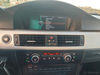 BMW Rad 3 Touring 320d xDrive A/T - 17