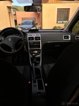 Peugeot 307 1.6 16V benzín - NOVÁ STK/EK - 17