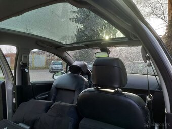 Peugeot 207 1.6 THP - 110 kW(150 koní), ťažné, strešné okno - 17
