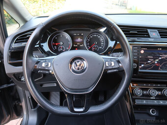 Volkswagen Touran 2.0 TDI Highline 2016 - LED, PANORAMA - - 17