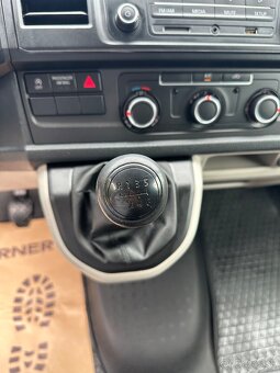 Volkswagen T6 Transporter 2.0 TDi 4motion - 17
