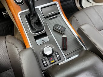 Land Rover Range Rover Sport 3.0 TDV6 HSE - 17