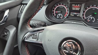 Škoda Octavia Combi 2.0 TDI RS DSG 4x4 - 17