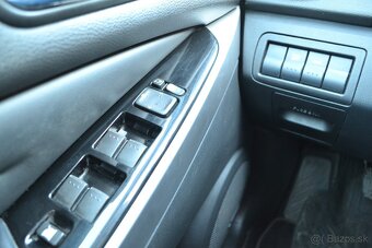 Mazda CX-7 2.2 MZR-CD Revolution High - 17