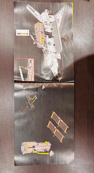 Lego NASA raketoplán Discovery - 17