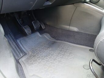 Ponúkam na predaj - 17