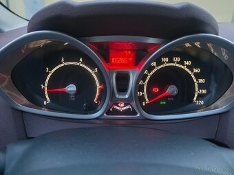 FORD FIESTA 1.25 60KW RV 11/2011 naj 103tkm TOP STAV - 17