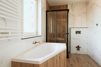 BYTOVÝ DOM - Topoľčany, Tovarnícka ul. - 17