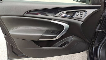 Opel Insignia ST Inovation 2.0 CDTi - 17