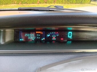 Renault Megan Scenic 2 1.9 TDCI - 17