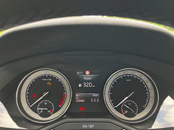 Škoda Superb Combi 2.0 TDI Style Webasto - 17