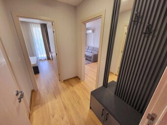 Luxusný jednoizbový apartmán v exotickom komplexe - 17