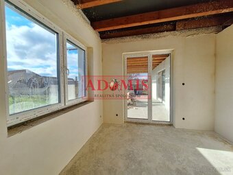 vymením bungalov 160m2 Veľká Ida za byt,kompletné IS, pozemo - 17