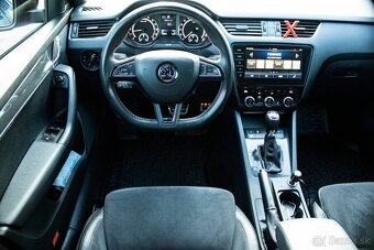 Škoda Octavia Combi 2.0 TDI RS DSG 4x4 - 17