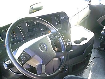 ACTROS MP4 2016 LOW DECK MEGA Nové tacho - 17