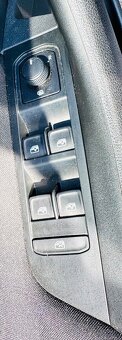 Škoda Kamiq 1,0 TSI DSG 81 KW 2022,43 000 km,LED,AUTOKLIMA - 17