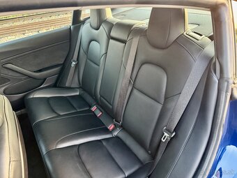 Tesla 3 Long Range Dual Motor 75kWh|124.000km|Odpočet DPH - 17