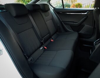 ŠKODA OCTAVIA 3 SEDAN  1.6 TDI 85kW FULL LED-Facelift-2018 - 17