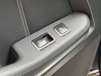 ⸻ Mercedes-Benz E 400 4MATIC A/T – 2016 – 245 kW - 17