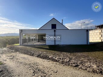 HALO reality - Predaj, rodinný dom Slaská, luxusný so zariad - 17