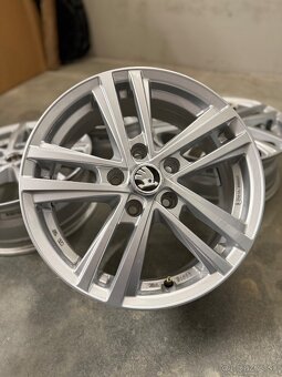 Nepoužité hliníkové disky 5x112 R16 Seat Atteca, Karoq, TRoc - 17