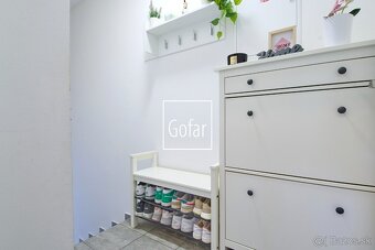 Zariadený energeticky úsporný 3i byt + 2xparking, Baka, DS - 17