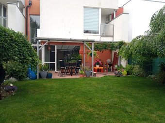 Pekný dom v atraktívnej lokalite Čierna Voda,iba 15 km od BA - 17