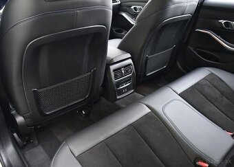 BMW Řada 3 320d xDrive M-SPORT ČR 15tKM 140 kw - 17