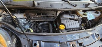 Renault Trafic Furgon 2.0 dCi 115k L1H1P1 Furgon - 17