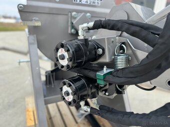 Štiepkovač za traktor JANSEN BX-42RS - 17