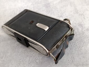 Historický měchový fotoaparát Agfa Billy Record - 17