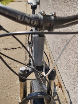 [09]  Horský bicykel Focus Black Forest 29r 2.0 (2013) - 17