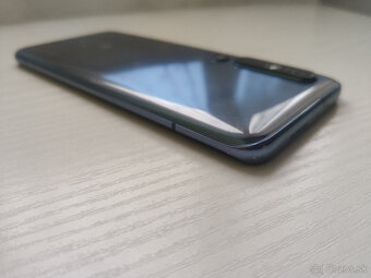 Xiaomi Mi 10 5G 8/256 GB Baterie 91% - 17