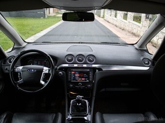 Ford Galaxy 2.2 TDCi DPF 200k Titanium - 17