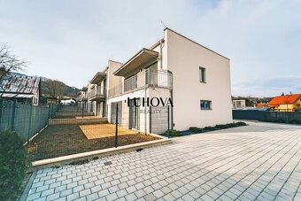 3- izbový byt s 20m2 terasou a 44m2 predzáhradkou - 17