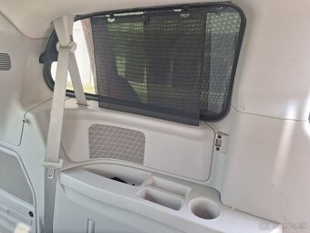 Grand Voyager Chrysler - 17