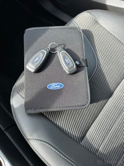 Ford Kuga 1.6eco boost manuál - 17
