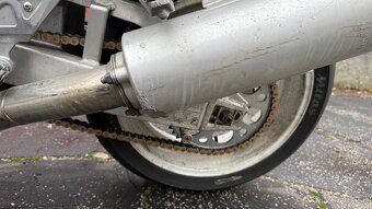 Suzuki GSX-R 1100W 1996 - 17