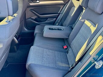 VW Passat 2.0TDI 4Motion / DSG / 2020 / LED MATRIX / ŤAŽNÉ - 17