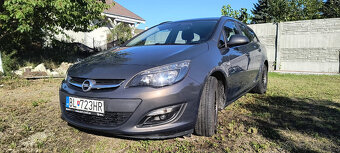 Predam Opel Astra ST 1,4 Benzi + LPG (fabricky) - 17