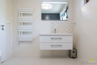 ELEGANTNÝ  5 IZBOVÝ RODINNÝ DOM V PRIEVIDZI - 17